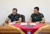 Kepala Pusat Penerangan (Kapuspen) TNI Brigjen TNI (Mar) Freddy Ardianzah secara resmi menyerahkan jabatan Wakil Kepala Pusat Penerangan (Wakapuspen) TNI