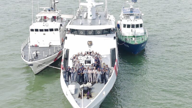 KN. Belut Laut-406 yang dikomandani oleh Letkol Bakamla Haslul Prio Widiatmoko sukses melaksanakan Rendezvous (RV)