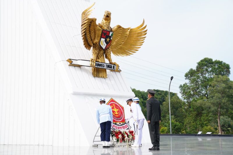 Inspektur Jenderal (Irjen) TNI Laksdya TNI Hersan bertindak selaku Inspektur Upacara (Irup) pada Upacara Ziarah Nasional