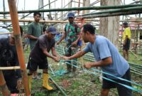 Semangat kebersamaan dan gotong royong kembali terlihat dalam pelaksanaan TNI Manunggal Membangun Desa (TMMD) ke-126 Kodim 1505/Tidore