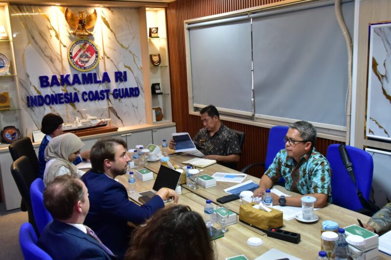 Bakamla RI menerima kunjungan kehormatan (courtesy call) dari Delegasi Kedutaan Besar Inggris untuk Indonesia dan Timor-Leste