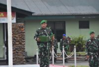 Kodim 1710/Mimika menggelar upacara pengibaran bendera yang dipimpin langusng oleh Dandim 1710/Mimika Letkol Inf M. Slamet Wijaya