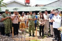 Wakil Panglima TNI Jenderal TNI Tandyo Budi R. melaksanakan kunjungan kerja ke Markas Batalyon Infanteri Teritorial Pembangunan (Yonif TP) 899/BSG