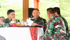 Pelaksanaan Gladi Model Latihan TNI 2025 yang digelar di Danau Tirta Asri, Mabes TNI, Cilangkap, Jakarta Timur