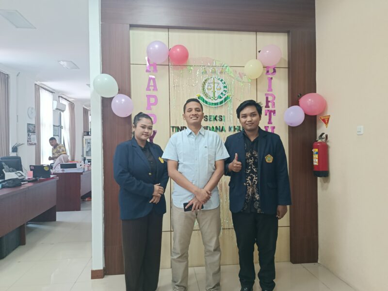 Dua mahasiswa Universitas Trunojoyo Madura (UTM), Yusril Ihzha Mahendra dan Nadia A. Isyah Fatmawati, saat ini sedang menjalani kegiatan Praktik Kerja Lapangan