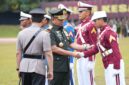 Panglima TNI Jenderal TNI Agus Subiyanto bersama Kapolri Jenderal Pol. Listyo Sigit Prabowo memimpin Upacara Wisuda Prajurit Tarun