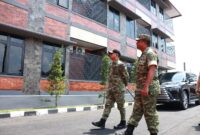 Panglima TNI Jenderal TNI Agus Subiyanto meresmikan Rumah Susun (Rusun) Serka Dedy Unadi di Komplek Perumahan Perwira Tinggi Mabes TNI