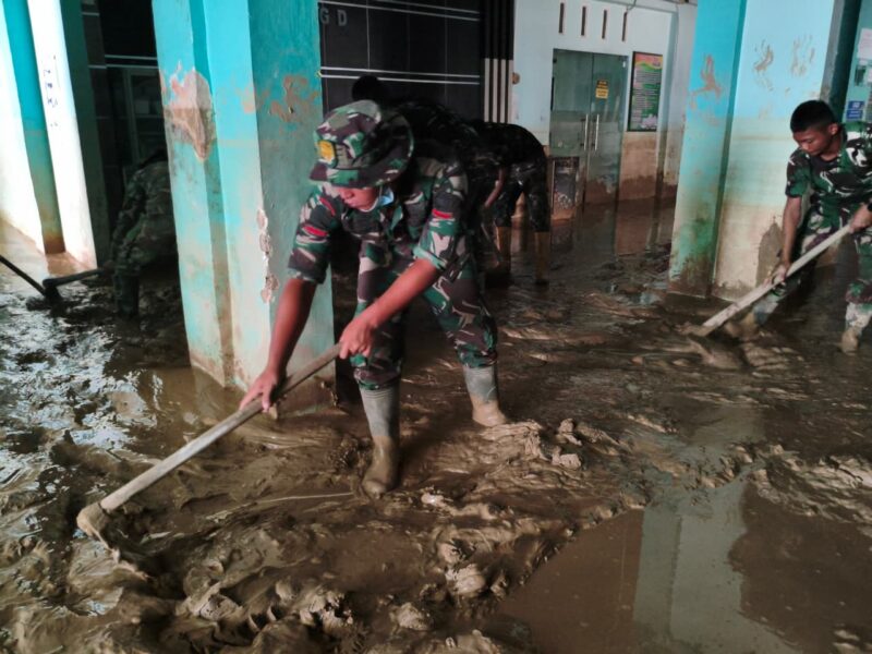 Kodam Iskandar Muda terus mengerahkan kekuatan terbaiknya dalam mendukung percepatan pemulihan pascabencana banjir bandang