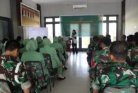 Kodim 1715/Yahukimo menggelar kegiatan sosialisasi dan penyuluhan bahaya HIV/AIDS serta Infeksi Menular Seksual