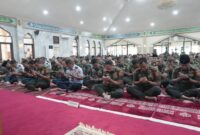 Panglima TNI Jenderal TNI Agus Subiyanto didampingi Wakil Panglima TNI Jenderal TNI Tandyo Budi menghadiri peringatan Isra Mi’raj Nabi Muhammad SAW