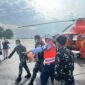 Satu jenazah korban jatuhnya pesawat ATR 42-500 berhasil dievakuasi menggunakan helikopter Rescue Basarnas Dauphin AS-365 N3