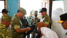 Wakil Panglima TNI (Wapang TNI) Jenderal TNI Tandyo Budi R melaksanakan kunjungan kerja ke wilayah Kabupaten Aceh Tamiang