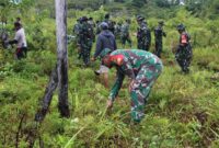 Karya bakti pembersihan pekuburan umum Distrik Dekai, Kabupaten Yahukimo