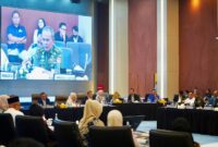 Kepala Staf Umum (Kasum) TNI Letnan Jenderal TNI Richard Tampubolon selaku Wakil Ketua I Satuan Tugas Percepatan Rehabilitasi dan Rekonstruksi Pascabencana Alam