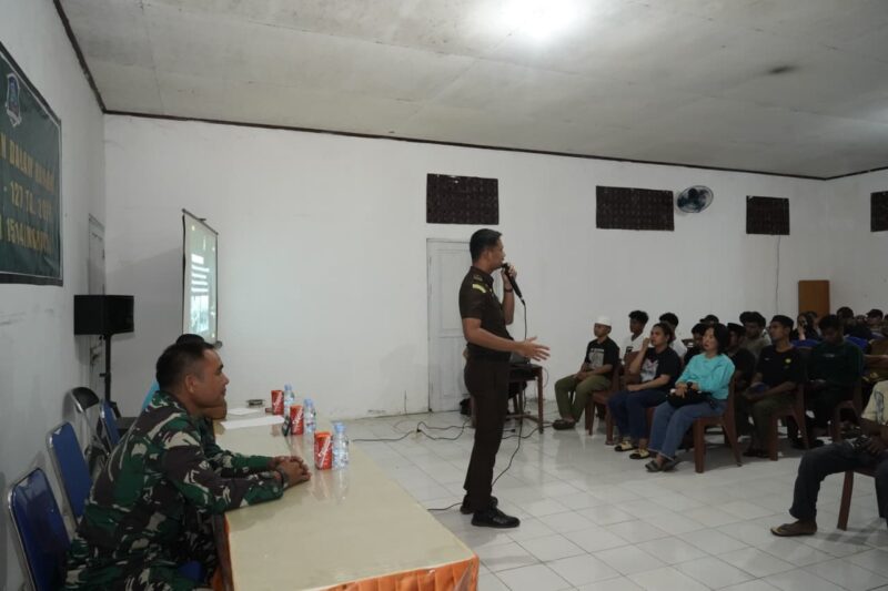Satgas TMMD ke-127 Kodim 1514/Morotai menggelar penyuluhan pencegahan tindak pidana korupsi