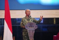 Kepala Staf Umum (Kasum) TNI Letjen TNI Richard Tampubolon didampingi Waaspers Panglima TNI Brigjen TNI Iwan Setiawan secara resmi membuka Rapat Koordinasi Personel