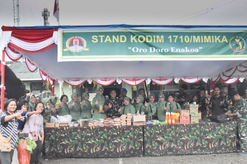 Kodim 1710/Mimika menggelar Bazar Ramadhan yang dilaksanakan secara serentak di seluruh satuan jajaran TNI