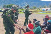 Komando Operasi (Koops) TNI Habema, melaksanakan kegiatan bakti sosial