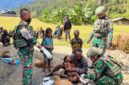 Tiga warga Orang Asli Papua (OAP), terdiri dari seorang perempuan dewasa dan dua anak-anak, dilaporkan menjadi korban penembakan
