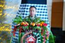 Panglima TNI Jenderal TNI Agus Subiyanto bersama Ketua Umum Dharma Pertiwi Ny. Evi Agus Subiyanto menghadiri acara puncak peringatan Hari Ulang Tahun ke-62 Dharma Pertiwi