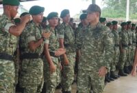 Panglima TNI Jenderal TNI Agus Subiyanto melaksanakan kunjungan kerja ke Yonif TP 940/Jaya Nagara