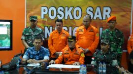 TNI melalui Kodam XII/Tanjungpura mengerahkan ratusan personel dalam operasi pencaria