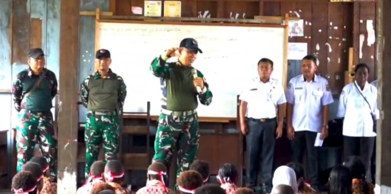 Koops TNI Habema melalui Satgas Teritorial menggelar kegiatan Bhakti Pertiwi dalam rangka memperingati Hari Pendidikan Nasional