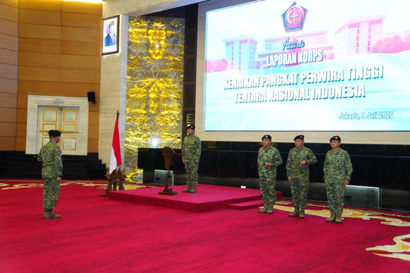 Panglima TNI Jenderal TNI Agus Subiyanto yang diwakili oleh Inspektur Jenderal (Irjen) TNI Laksdya TNI Hersan, memimpin Upacara Laporan Korps Kenaikan Pangkat