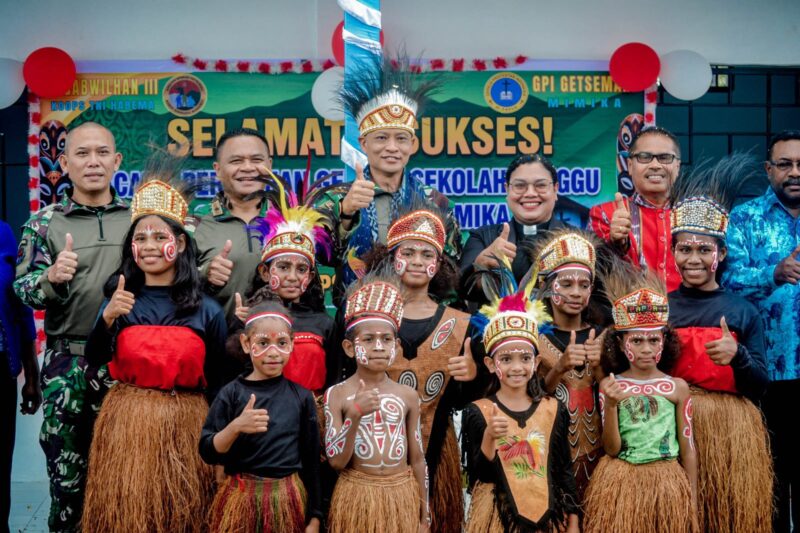 Gedung Sekolah Minggu diresmikan langsung oleh Panglima Komando Operasi TNI Habema, Mayjen TNI Yudha Airlangga