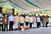 Panglima TNI Jenderal TNI Agus Subiyanto menghadiri peresmian lima bendungan secara terpusat yang dipimpin Presiden RI Prabowo Subianto di Bendungan Meninting