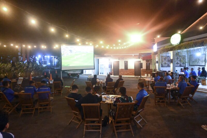 Euforia Final Piala Dunia FIFA 2026 menghadirkan suasana penuh semangat dan kebersamaan di Lanud Sultan Hasanuddin