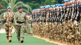 Panglima TNI Jenderal TNI Agus Subiyanto yang diwakili Asisten Operasi (Asops) Panglima TNI Letjen TNI Bobby Rinal Makmun menyambut kepulangan Satgas Batalyon Gerak Cepat (BGC) TNI Kontingen Garuda