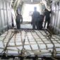 TNI kembali menambah 3,6 ton dry ice dan 5,1 ton natrium klorida (NaCl) untuk mendukung operasi modifikasi cuaca dalam penanganan kebakaran hutan dan lahan