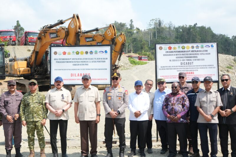 Menteri Pertahanan RI Sjafrie Sjamsoeddin selaku Ketua Pengarah Satuan Tugas Penertiban Kawasan Hutan (Satgas PKH) menegaskan bahwa pemerintah terus memperkuat sinergi