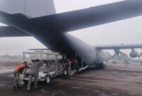 TNI bersama BMKG dan tim gabungan melaksanakan Operasi Modifikasi Cuaca (OMC) dengan mengerahkan Alutsista udara